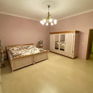 https://apartment-green-forest.marianskelaznehotels.net