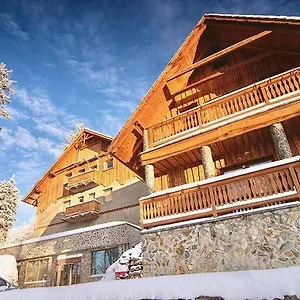 https://domki-pod-smerkami.szklarskaporebahotels.net
