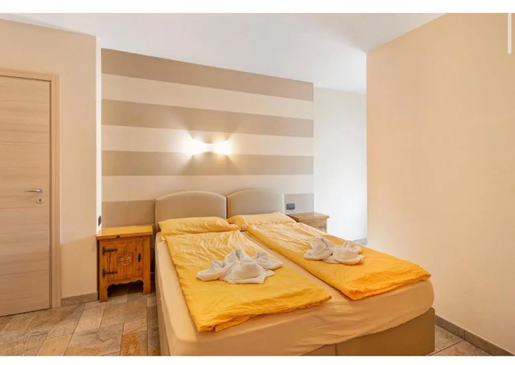 Casa Da Claudia Apartment Livigno Italy